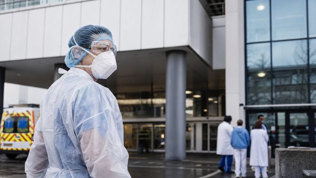 France Detects First Ebola Case Tied to Recent Congo Outbrea